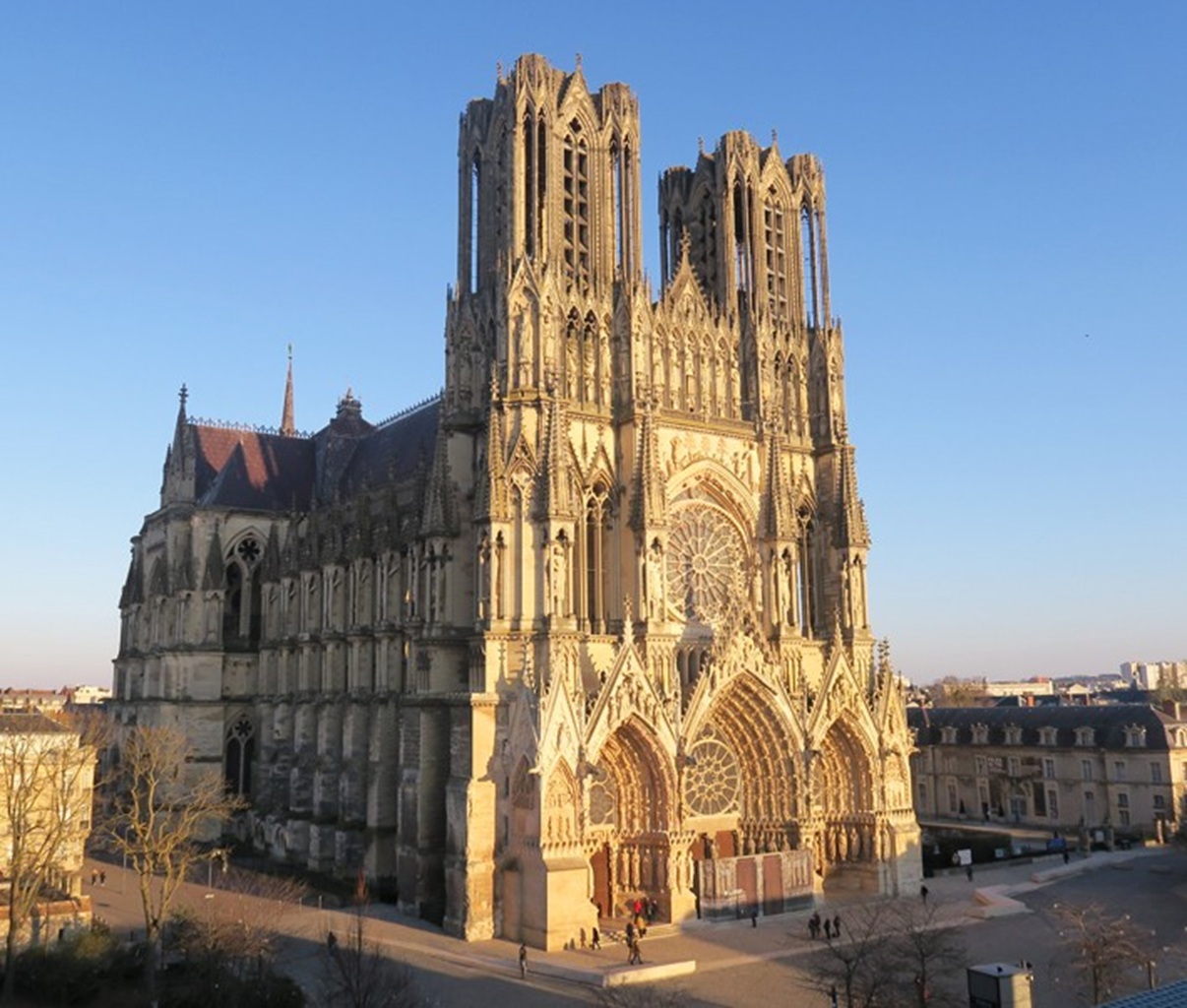51 Reims Cathédrale-1